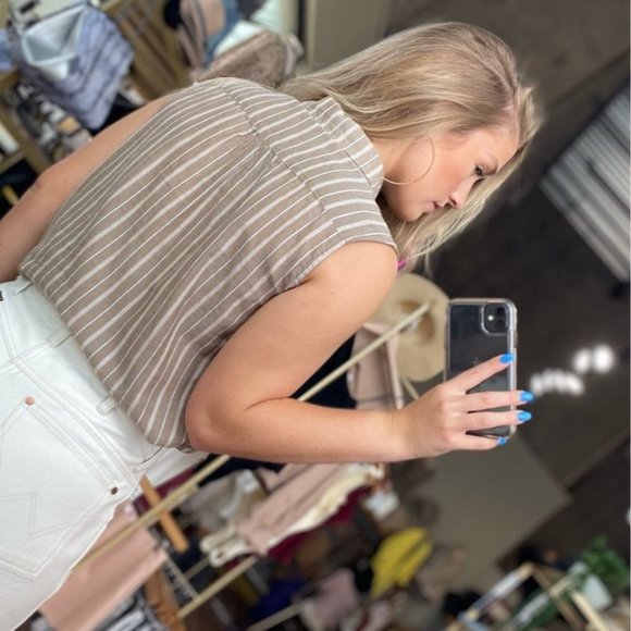 Ivy Jane 'Smith' Cross Front Tank Top - Picture 3 of 3